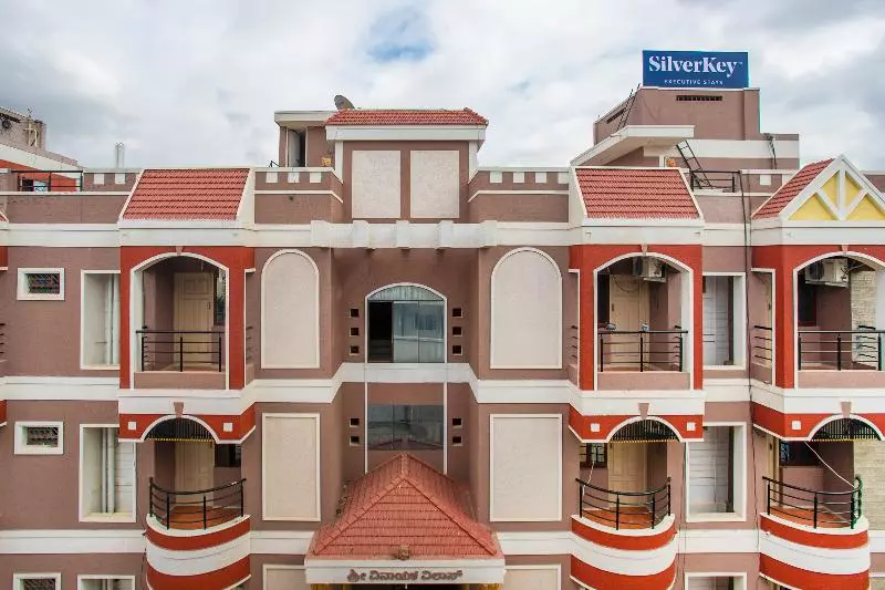 Hotelli Silverkey Executive Stays 24047 Airport