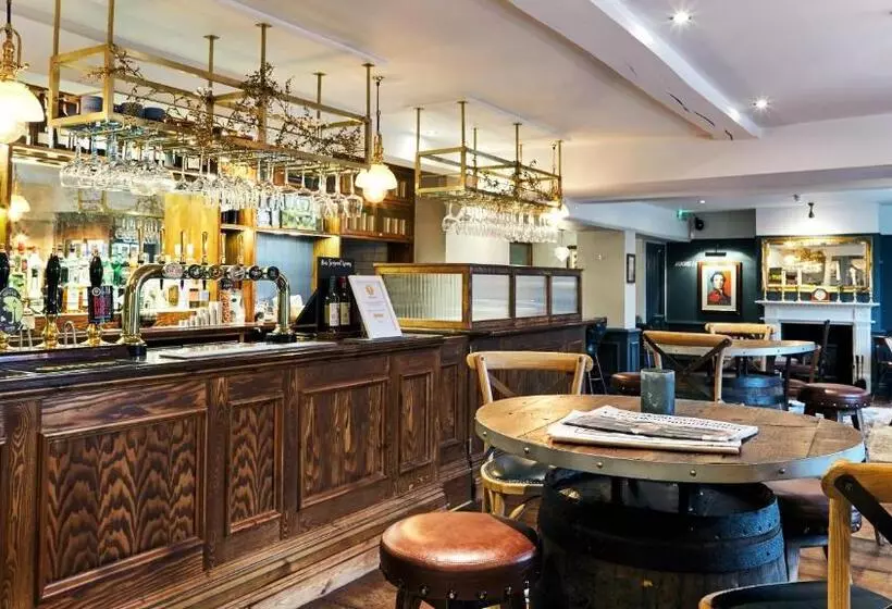 Hotelli The Wellington Arms