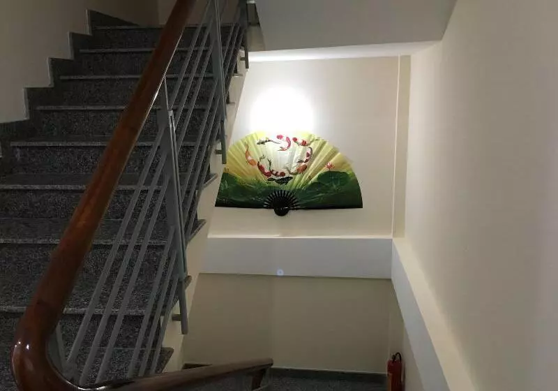 Maily Hostel