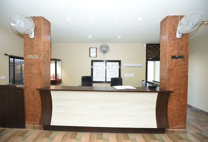 Oyo 23218 Hotel Laxmi Vridhi