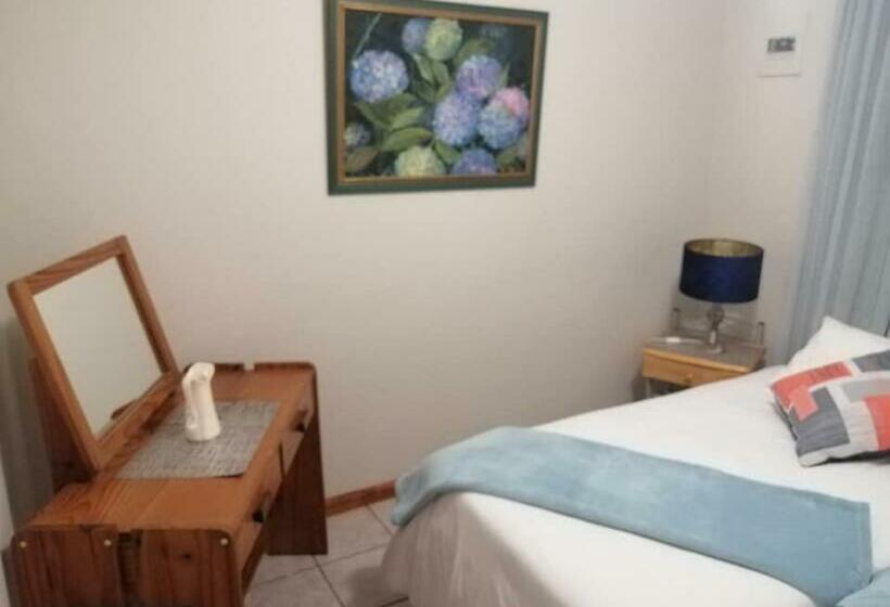 הוסטל Garden Route Stay