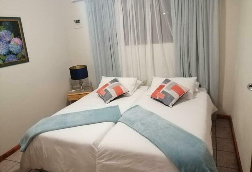 הוסטל Garden Route Stay