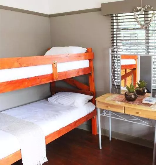 Retkeilymaja Garden Route Stay