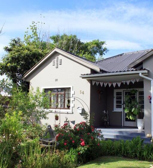 הוסטל Garden Route Stay