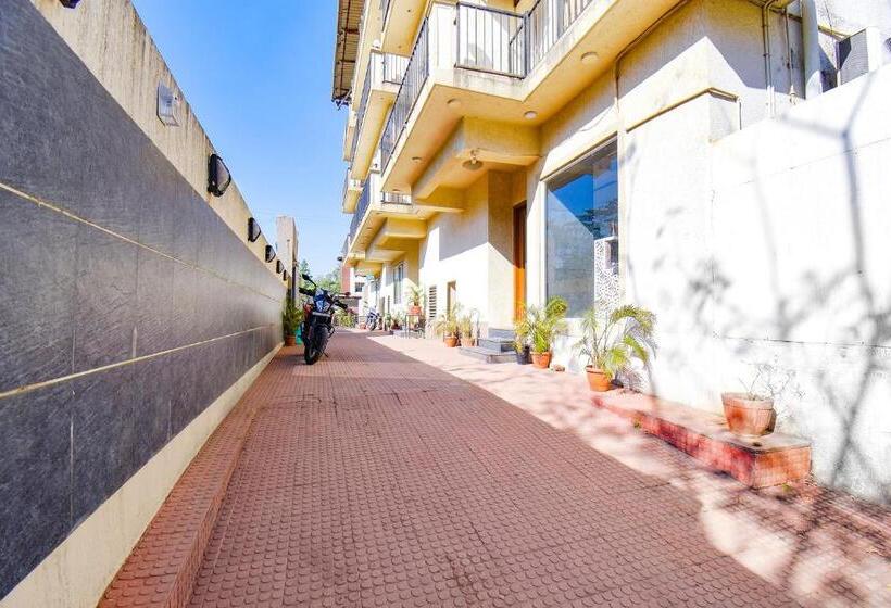 Fabhotel Shree Sai Residency   In Tungarli