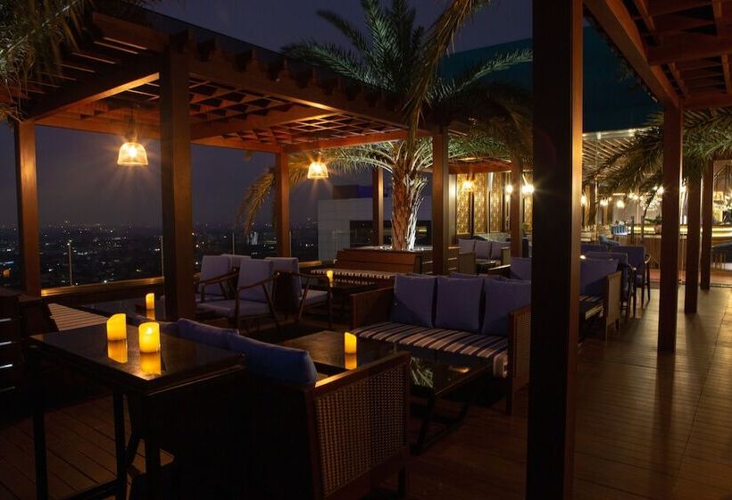 Avenzel Hotel & Convention Cibubur