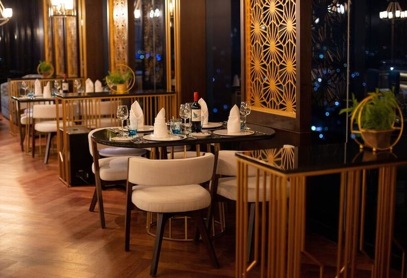 Avenzel Hotel & Convention Cibubur