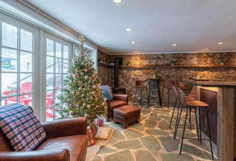 Hotelli The Barnstead Inn