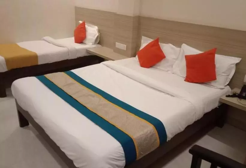 هتل The Elite Inn