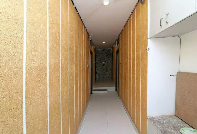 Oyo 4817 Hotel Hill Heights