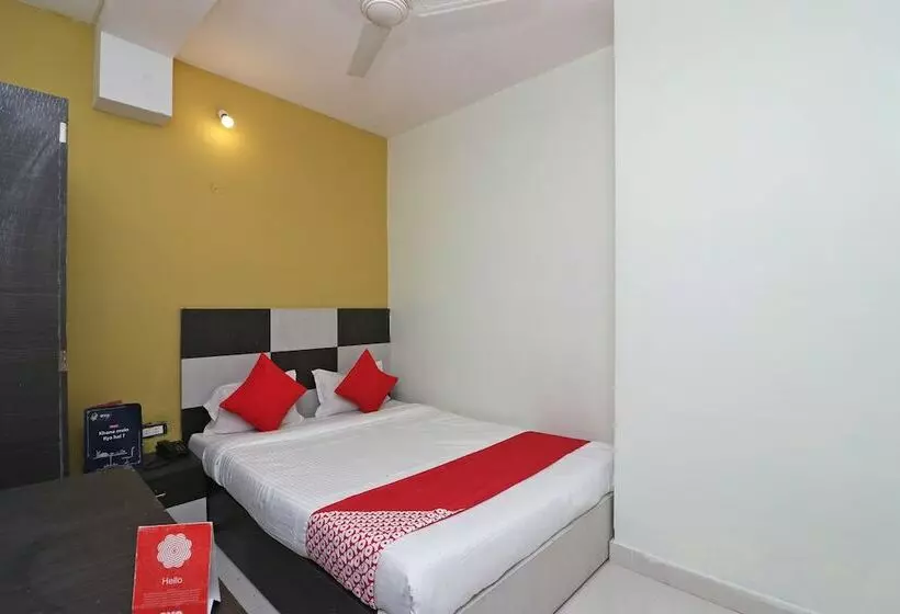 Oyo 4817 Hotel Hill Heights