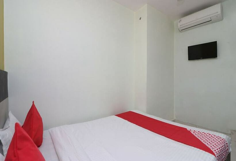 Oyo 4817 Hotel Hill Heights