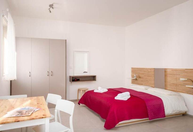 پانسیون Island Guesthouse