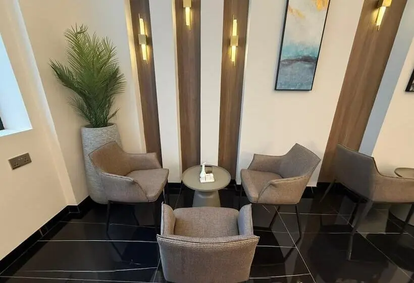 Swiss Belhotel Nizwa