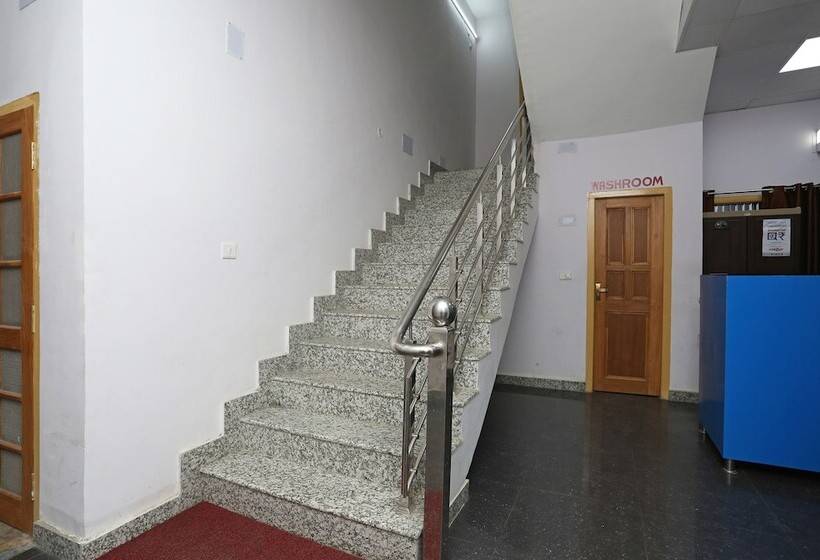 Отель Oyo 19775 Sunita Mount View