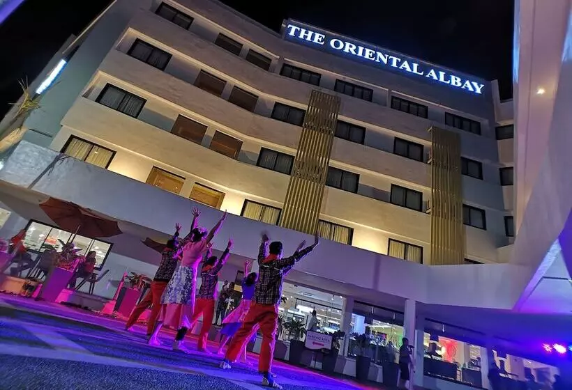 ホテル Proxy By The Oriental Albay