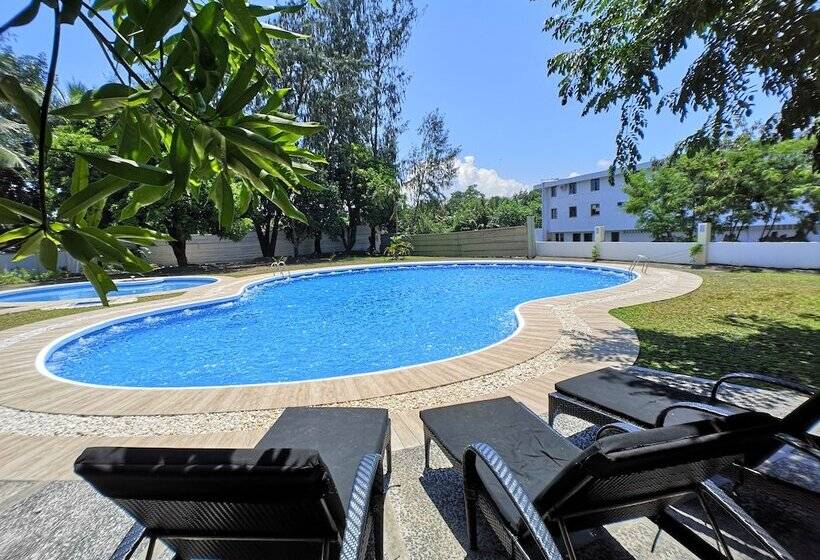 Hotelli Proxy By The Oriental Albay