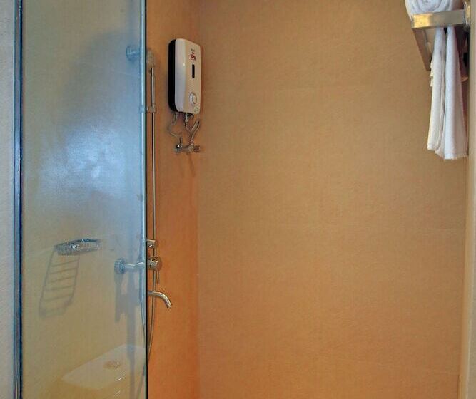 Hotelli Proxy By The Oriental Albay