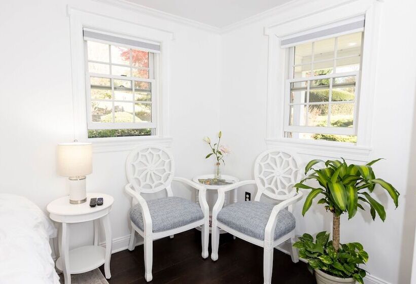 住宿加早餐  The Inn At Whitewing Farm