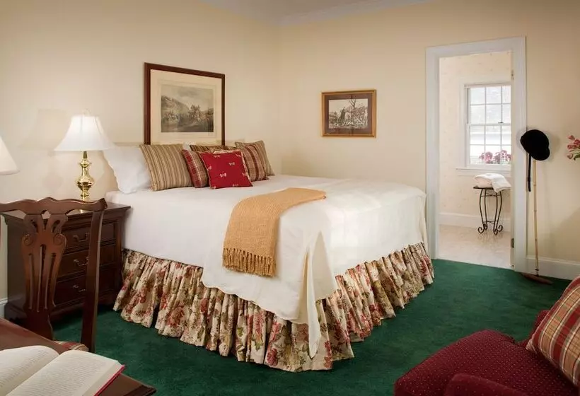 تختخواب و صبحانه The Inn At Whitewing Farm