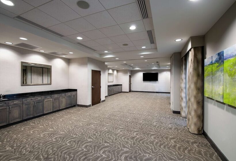 Отель Hampton Inn & Suites Snellville Atlanta Ne