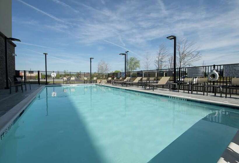 Отель Hampton Inn & Suites Snellville Atlanta Ne