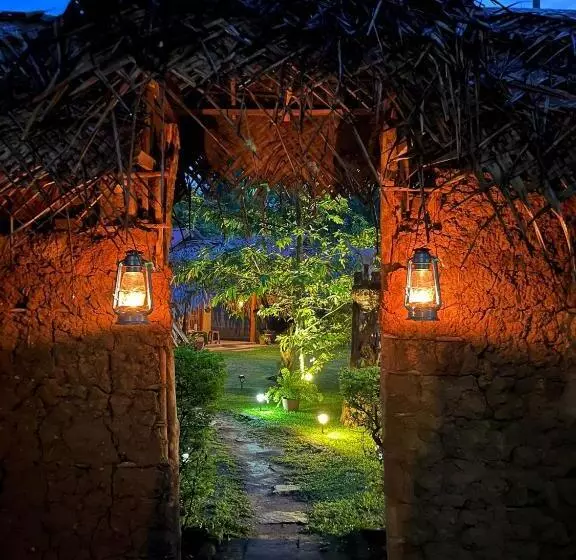 Majatalo Hasthi Safari Cottage
