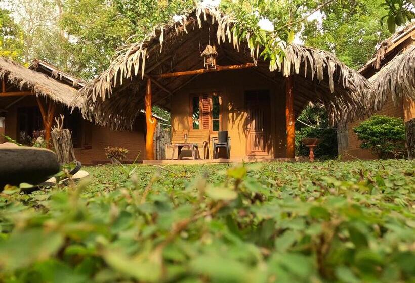 Пансион Hasthi Safari Cottage