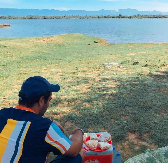 Пансион Hasthi Safari Cottage