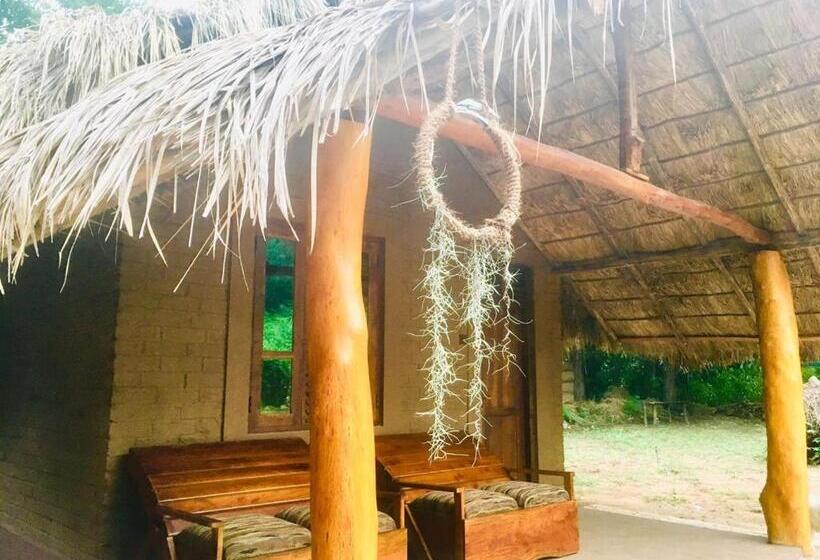 Пансион Hasthi Safari Cottage