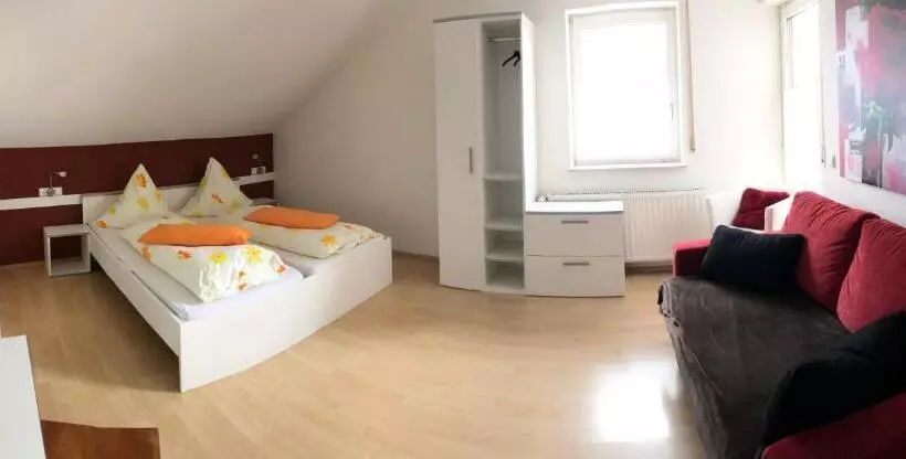 Majatalo Landhaus Monika