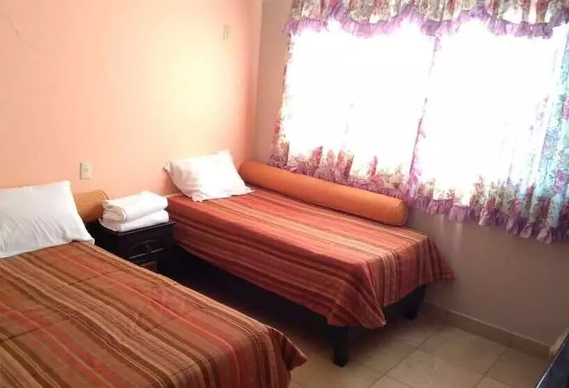 Villa Victoria Pirámides