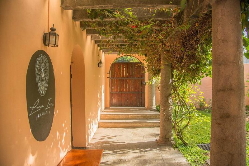 فندق صغير Luna Inn B&b