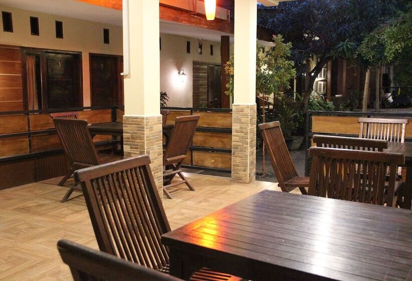 هتل Bamboe Inn Homestay