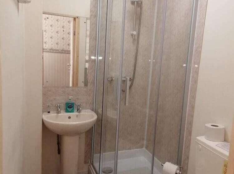 Hotelli Overton Villa