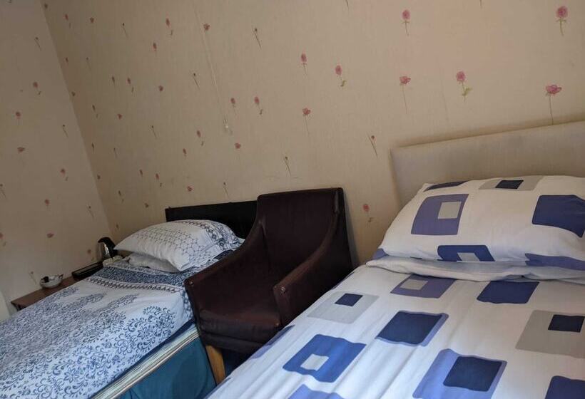 Hotelli Overton Villa