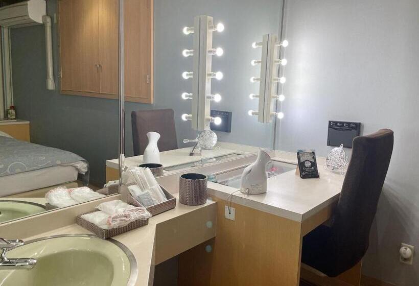 فندق Restay Utsunomiya