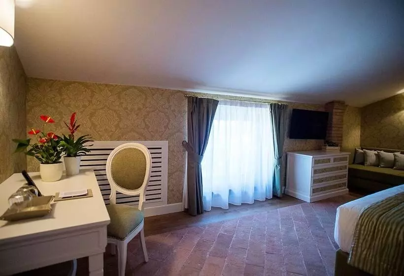 Hotelli San Gemini Palace