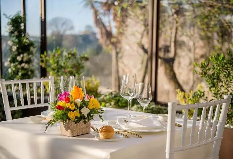 Hotelli San Gemini Palace