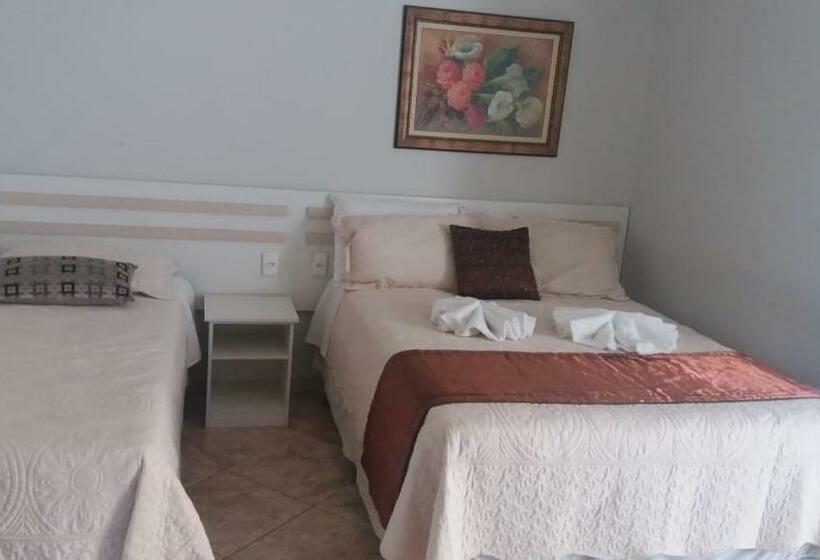 펜션 Pousada Guinda Diamantina  Mg