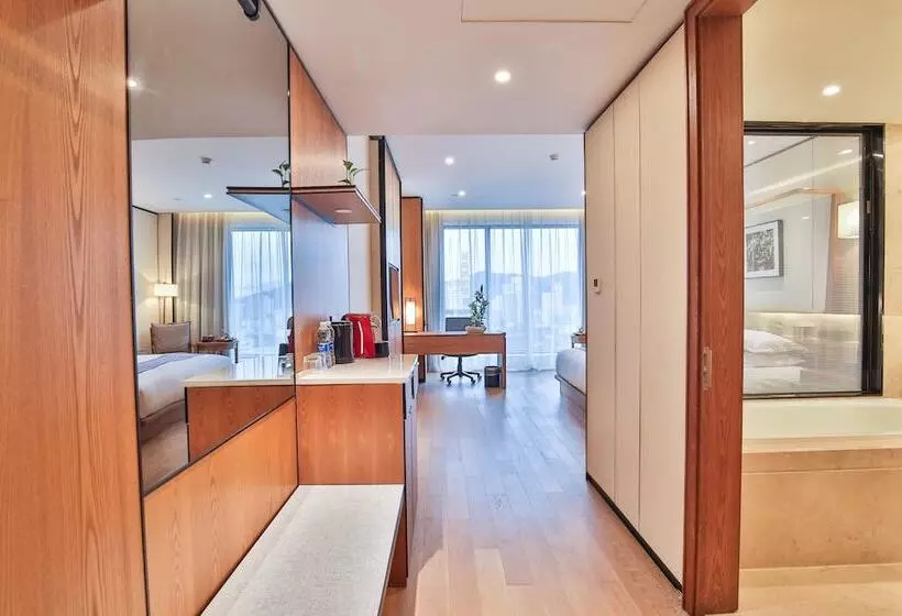 Ssaw Boutique Hotel Wenzhou Jiushan Lake