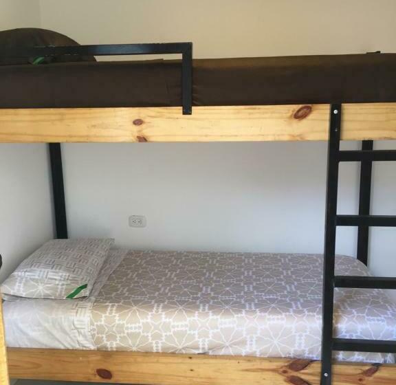 Hostel Adn Algo De Nosotros   Malaika