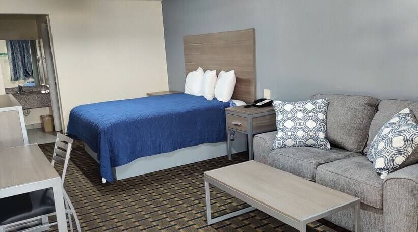 فندق على الطريق Ameristay Inn & Suites