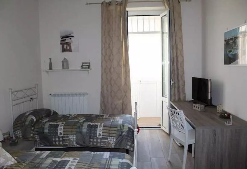 پانسیون Alba Ionica Taranto