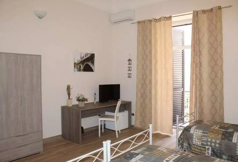 پانسیون Alba Ionica Taranto