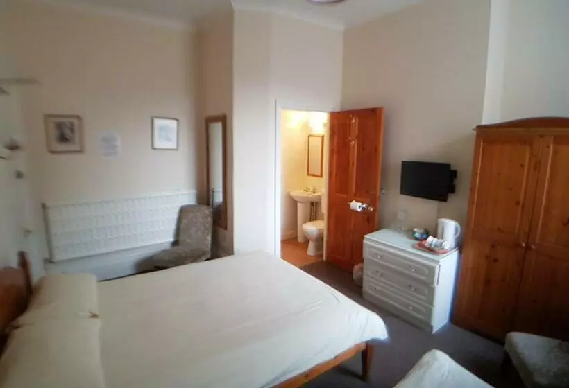 ペンション Everley Guest House