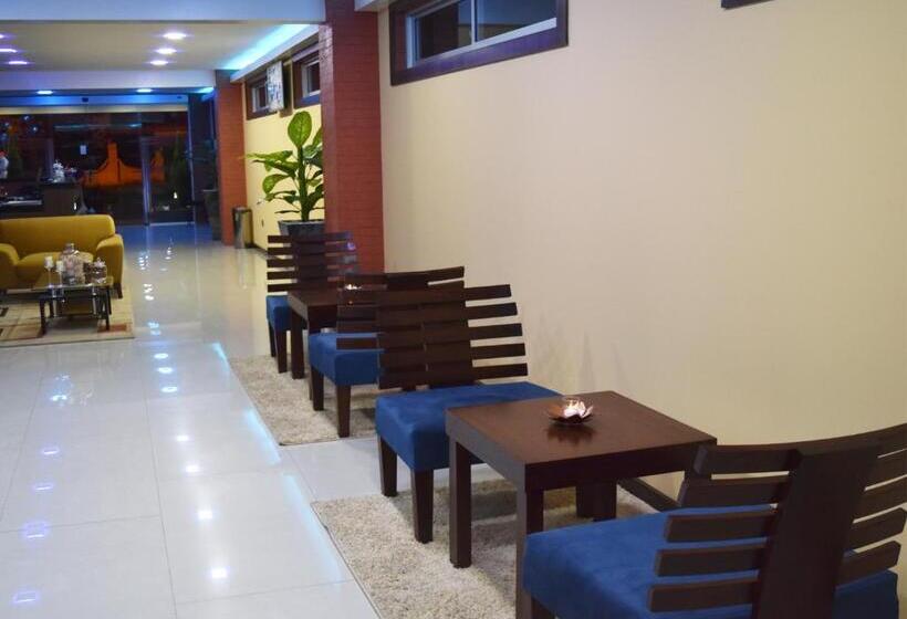 Apart Hotel Selenza