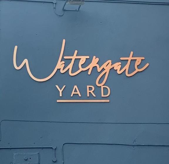 Bed and Breakfast Watergate Yard