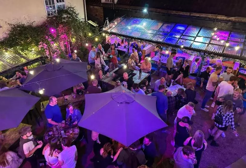 Aamiaismajoitus (B&B) Watergate Yard