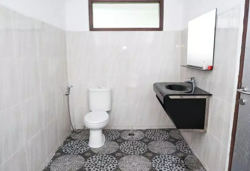 ホテル Kebon Krapyak Cottage Syariah Mitra Reddoorz Near Stadion Maguwoharjo